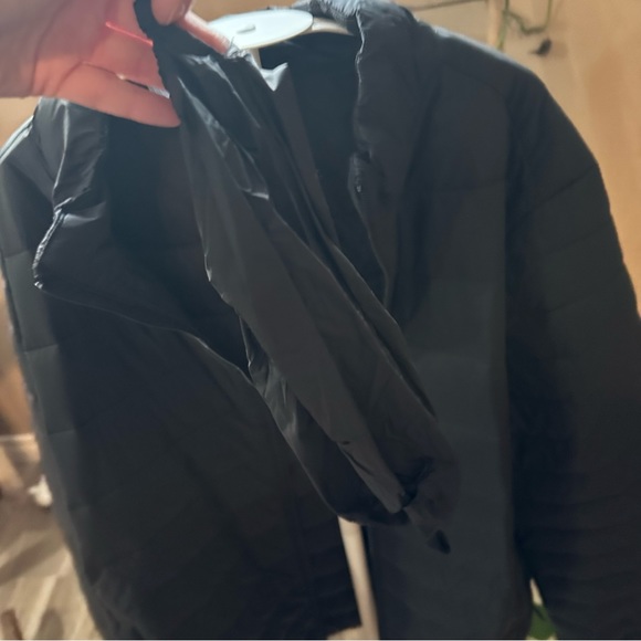 NWOT Packable Winter Puffer Jacket - Picture 6 of 7